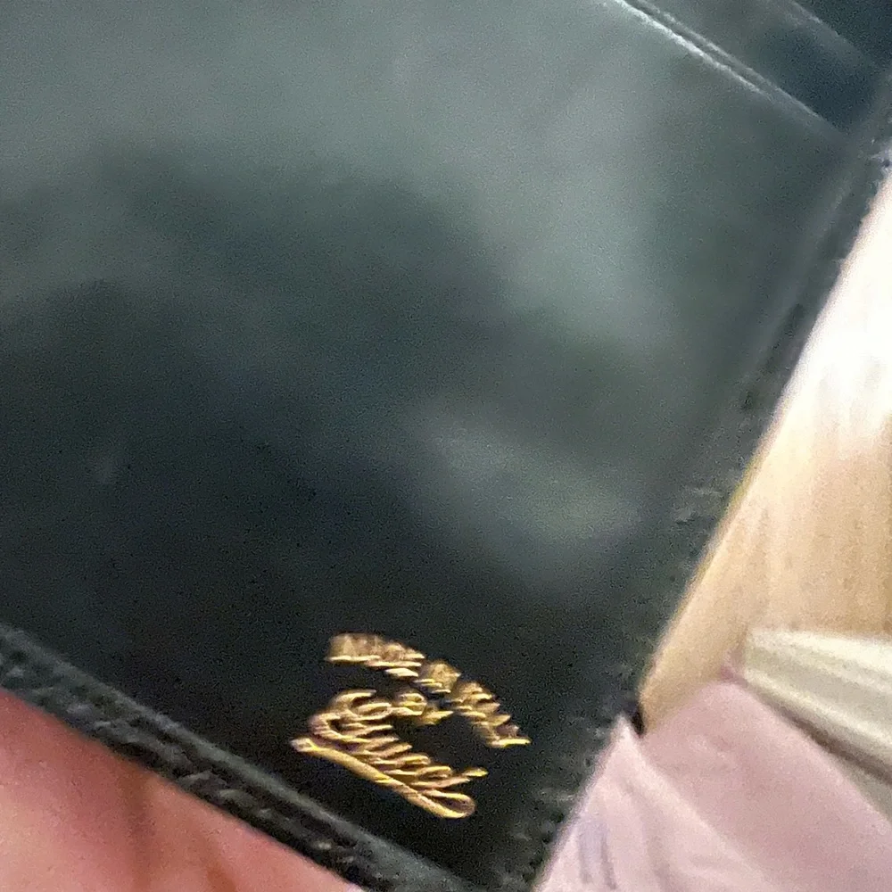 Authentic Vintage Gucci wallet from the 70’s - Picture 2 of 4
